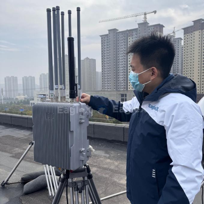 1-3KM Anti-Drone Defense Drone met GPS L1 Spoofing voor Airport Prison Border Security en Power Plant Security Solutions 0