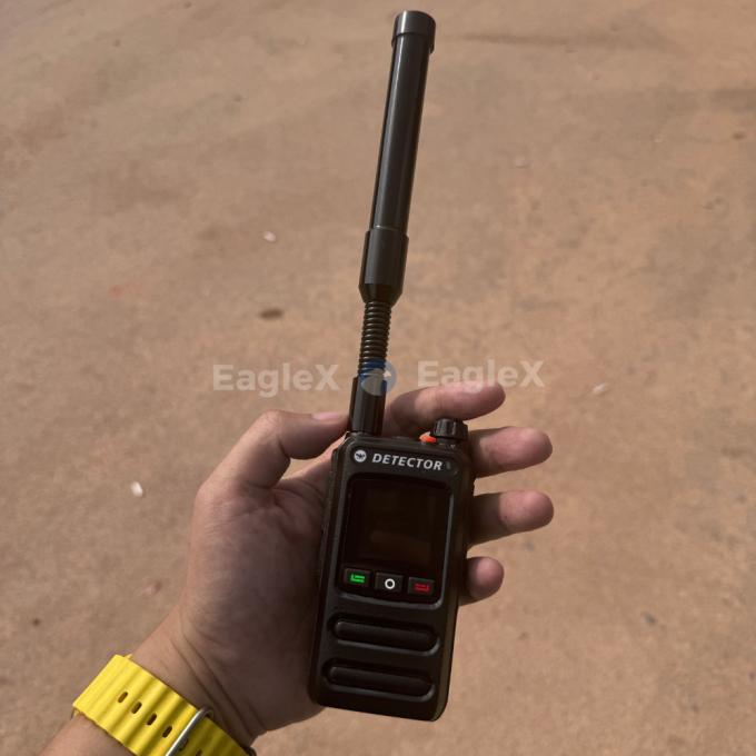 1500m-2000m Vroege waarschuwing Handheld FPV Drone Detector Detectie 800MHz 1500MHz 2400MHz 5800MHz 1